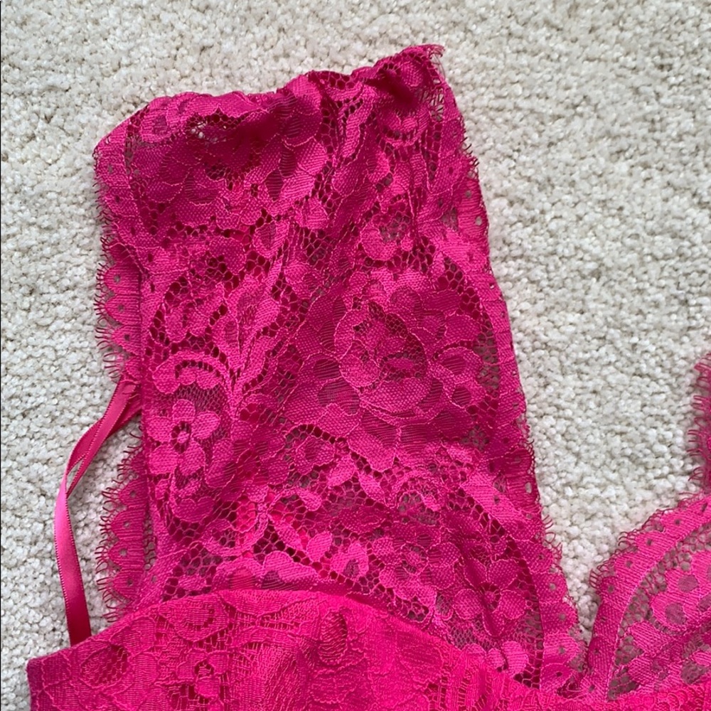Dress - Picture 2 of 6